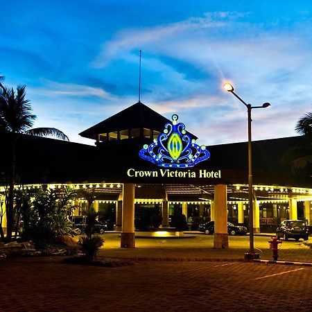 Crown Victoria Hotel Тулунгагун Екстериор снимка