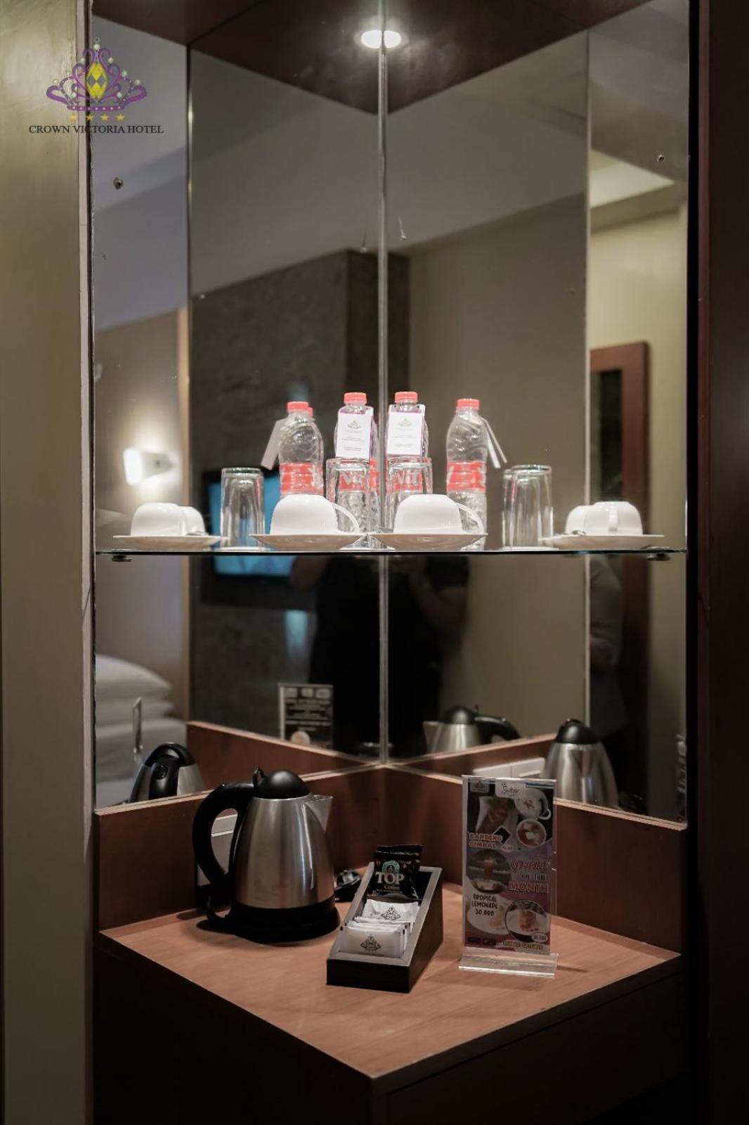 Crown Victoria Hotel Тулунгагун Екстериор снимка