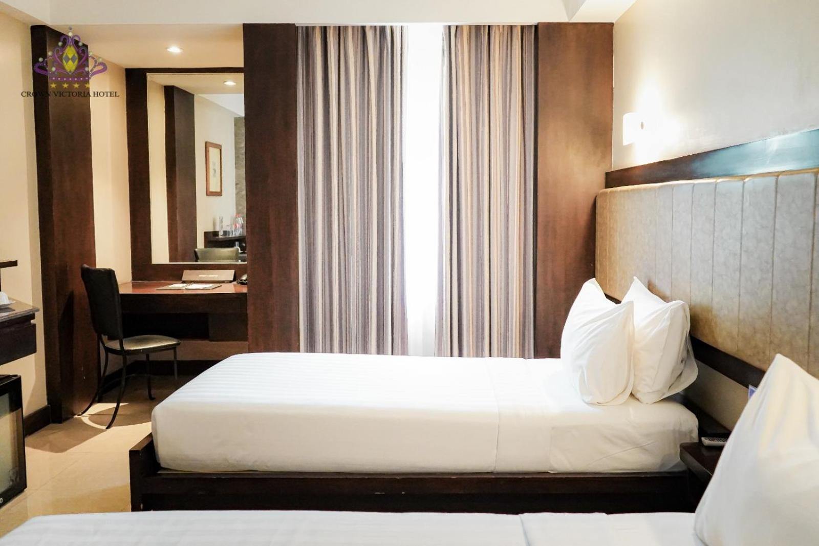 Crown Victoria Hotel Тулунгагун Екстериор снимка